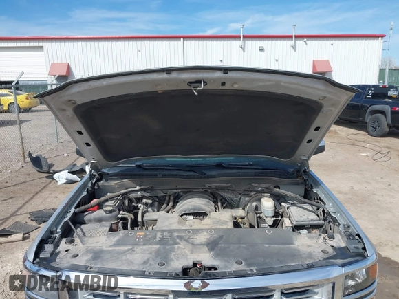 2015 Chevrolet Silverado 1500 LTZ with VIN 3GCUKSEC3FG522605, listed as a IAAI auction lot 41798226 with 156,541 mi miles and . Bid and sale history available at DreamBid. Image 10.