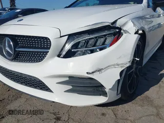 2019 Mercedes-Benz C 300 с VIN WDDWJ8DB1KF844216, выставлен на аукционе IAAI как лот 41824556 с пробегом 104 530 миль миль и . История ставок и продаж доступна на DreamBid. Изображение 12.