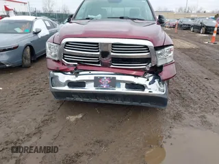 2017 Ram 1500 Big Horn z VIN 1C6RR7LG4HS738941, wystawiony jako IAAI lot #41638920 z przebiegiem 89 405 mil mil oraz . Historia ofert i sprzedaży dostępna na DreamBid. Obrazek 6.