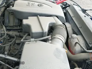 2020 Toyota Tacoma SR5 with VIN 3TMCZ5ANXLM321202, listed as a IAAI auction lot 43092935 with 61,161 mi miles and . Bid and sale history available at DreamBid. Image 13.