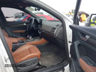 2023 Audi Q5 S line Premium Plus with VIN WA1EAAFY3P2111723, listed as a IAAI auction lot 42196076 with 33,426 mi miles and . Bid and sale history available at DreamBid. Image 5.