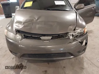 2008 Honda Civic Cpe LX with VIN 2HGFG12618H516020, listed as a IAAI auction lot 41374511 with 191,517 mi miles. Bid and sale history available at carsss.com. Image 6.