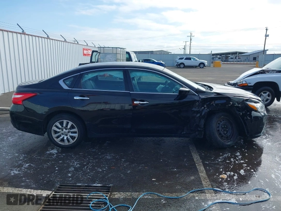 2016 Nissan Altima S with VIN 1N4AL3AP0GN364625, listed as a IAAI auction lot 41744595 with 103,221 mi miles and . Bid and sale history available at carsss.com. Image 14.