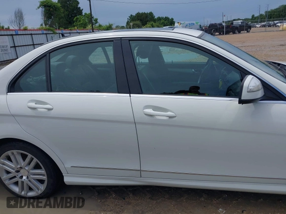 2009 Mercedes-Benz C 300 Sport with VIN WDDGF54X79F213237, listed as a IAAI auction lot 42452354 with 179,571 mi miles and . Bid and sale history available at DreamBid. Image 14.