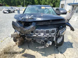 2024 Jeep Compass Latitude с VIN 3C4NJDBNXRT106913, выставлен на аукционе Copart как лот 59372845 с пробегом Не указан миль и Списание • Salvage title. История ставок и продаж доступна на DreamBid. Изображение 5.