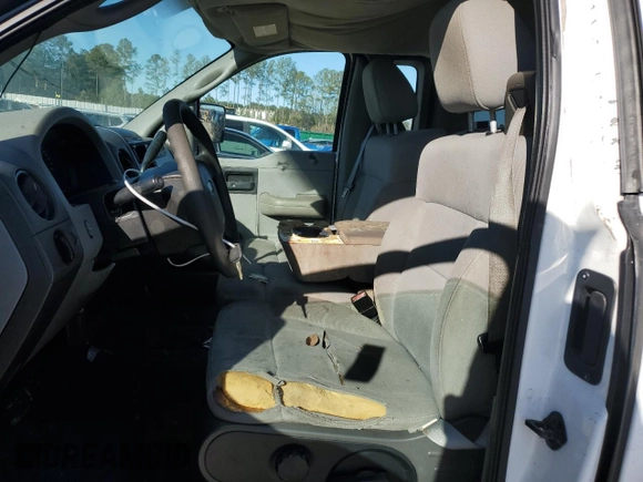 2004 Ford F-150 XL with VIN 1FTRF12W44NC42487, listed as a Copart auction lot 42870215 with 227,034 mi miles and Clean Title. Bid and sale history available at carsss.com. Image 7.
