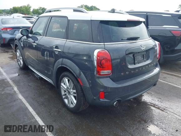 2020 MINI Countryman Cooper S with VIN WMZYW7C0XL3L85463, listed as a IAAI auction lot 42344478 with 54,654 mi miles and . Bid and sale history available at DreamBid. Image 3.