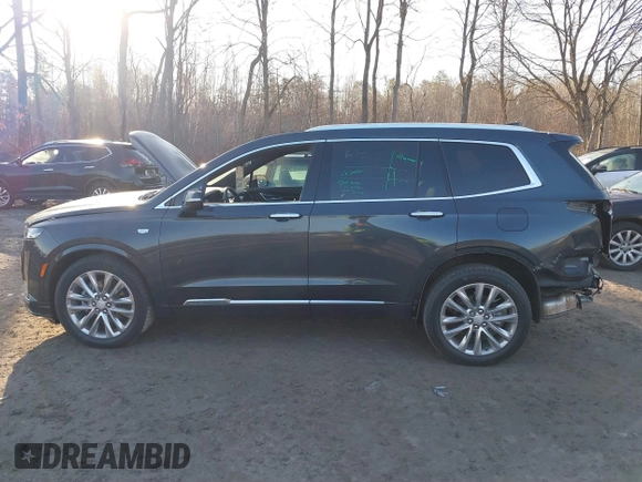 2022 Cadillac XT6 Premium Luxury with VIN 1GYKPDRS1NZ178383, listed as a IAAI auction lot 41730748 with 16,290 mi miles. Bid and sale history available at carsss.com. Image 15.