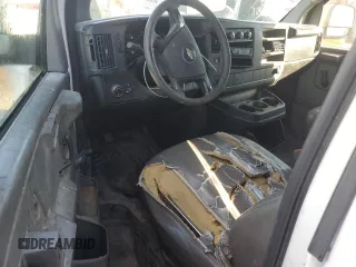 2008 Chevrolet Express Cargo Van with VIN 1GCGG25C681115006, listed as a Copart auction lot 76264604 with 386,126 mi miles and Salvage Title. Bid and sale history available at carsss.com. Image 8.