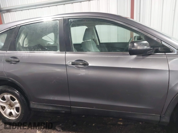 2016 Honda CR-V LX with VIN 2HKRM4H35GH637934, listed as a IAAI auction lot 41722083 with 127,024 mi miles. Bid and sale history available at carsss.com. Image 14.