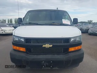 2019 Chevrolet Express Cargo with VIN 1GCWGAFP1K1254216, listed as a IAAI auction lot 42434125 with 257,792 mi miles and . Bid and sale history available at DreamBid. Image 12.