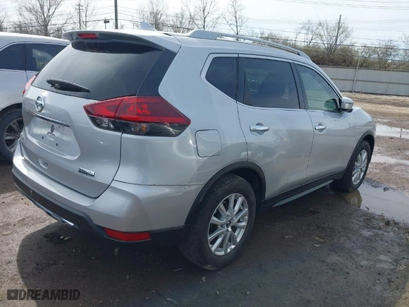 2020 Nissan Rogue S with VIN 5N1AT2MT8LC715568, listed as a IAAI auction lot 41843457 with 36728 miles. Bid and sale history available at carsss.com. Image 4.