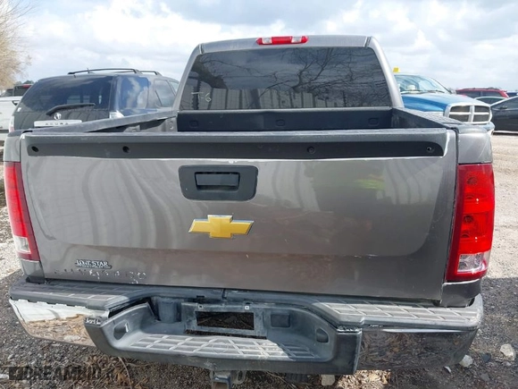 2011 GMC Sierra 1500 SLE with VIN 3GTP1VE06BG260158, listed as a IAAI auction lot 41627265 with 127,895 mi miles. Bid and sale history available at carsss.com. Image 16.