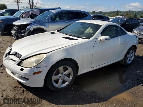 2006 Mercedes-Benz SLK 280 z VIN WDBWK54F36F093584, wystawiony jako Copart lot #51531255 z przebiegiem 155 165 mil mil oraz Tytuł czysty. Historia ofert i sprzedaży dostępna na DreamBid. Obrazek 1.