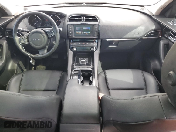 2018 Jaguar F-Pace 30t Premium with VIN SADCJ2GX4JA236479, listed as a Copart auction lot 61927345 with 81,452 mi miles and Salvage title. Bid and sale history available at DreamBid. Image 8.