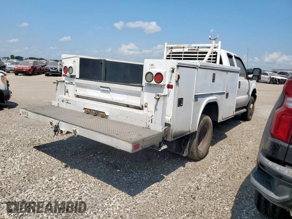 2013 Ford F-350 XL z VIN 1FD8X3HT8DEA92851, wystawiony jako Copart lot #54334765 z przebiegiem 293 897 mil mil oraz Tytuł czysty. Historia ofert i sprzedaży dostępna na DreamBid. Obrazek 3.
