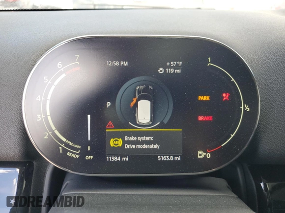 2024 MINI Countryman Cooper S with VIN WMZ53BR04R3R38803, listed as a Copart auction lot 76070924 with 11,384 mi miles and Salvage title. Bid and sale history available at DreamBid. Image 9.
