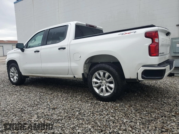 2019 Chevrolet Silverado 1500 Custom with VIN 1GCPYBEH3KZ371606, listed as a Copart auction lot 49652195 with 100,032 mi miles and Clean Title. Bid and sale history available at DreamBid. Image 2.