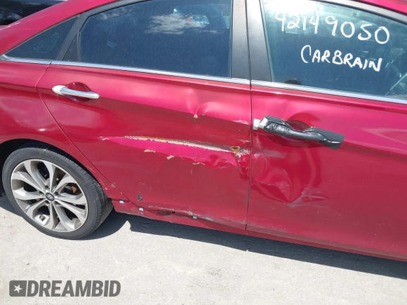 2014 Hyundai Sonata SE with VIN 5NPEC4AC6EH812605, listed as a IAAI auction lot 42149050 with 122,867 mi miles and . Bid and sale history available at DreamBid. Image 6.
