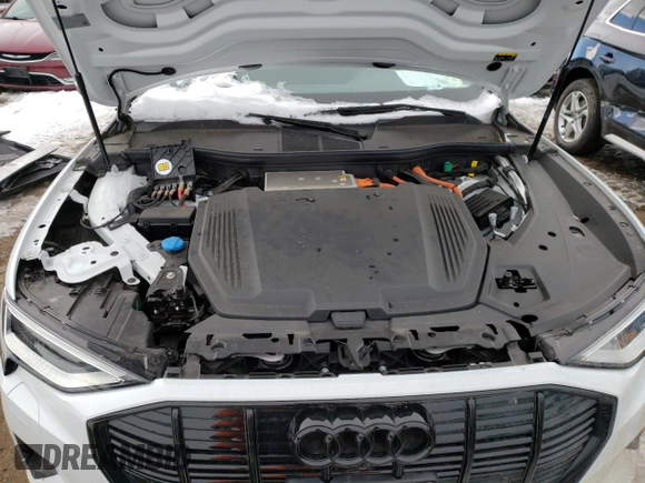 2022 Audi e-tron Premium Plus with VIN WA1LAAGEXNB013894, listed as a Copart auction lot 71918322 with 0 mi miles. Bid and sale history available at carsss.com. Image 12.