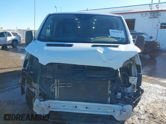 2019 Ford Transit with VIN 1FTYE1YM9KKB70785, listed as a IAAI auction lot 40818143 with 96,199 mi miles. Bid and sale history available at carsss.com. Image 6.