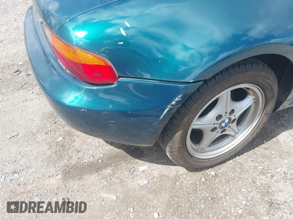 1999 BMW Z3 2.5 with VIN 4USCH9336XLF81090, listed as a IAAI auction lot 42742278 with 164,341 mi miles and . Bid and sale history available at DreamBid. Image 6.