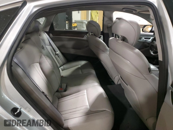 2017 Genesis G80 Ultimate z VIN KMHGN4JF8HU212056, wystawiony jako Copart lot #51636825 z przebiegiem 92 613 mil mil oraz Szkoda całkowita • Salvage title. Historia ofert i sprzedaży dostępna na DreamBid. Obrazek 10.