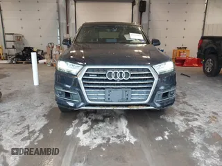 2017 Audi Q7 Premium Plus z VIN WA1LAAF75HD047074, wystawiony jako IAAI lot #42223975 z przebiegiem 126 501 mil mil oraz . Historia ofert i sprzedaży dostępna na DreamBid. Obrazek 12.