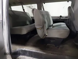 2007 Ford Econoline Passenger XL with VIN 1FBNE31L67DA26594, listed as a IAAI auction lot 41753476 with 154,709 mi miles. Bid and sale history available at carsss.com. Image 8.
