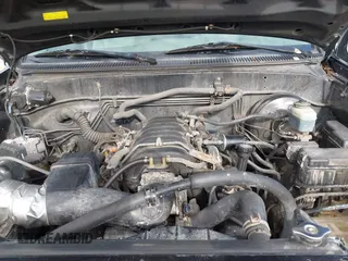2006 Toyota Tundra SR5 с VIN 5TBET34116S519316, выставлен на аукционе IAAI как лот 42610008 с пробегом 257 101 миль миль и . История ставок и продаж доступна на DreamBid. Изображение 10.