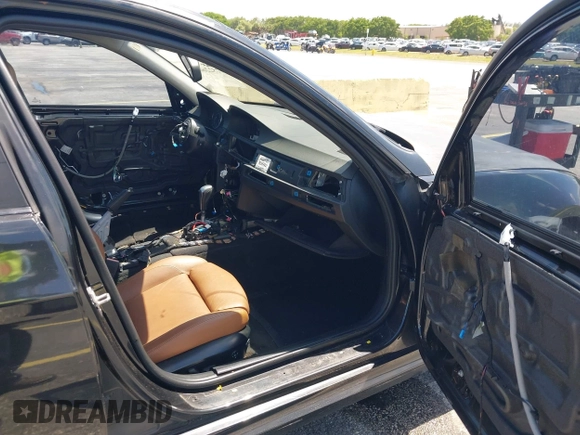 2011 BMW 3 Series 335i xDrive with VIN WBAPL5C58BA920995, listed as a IAAI auction lot 42522660 with Not provided miles and . Bid and sale history available at DreamBid. Image 5.