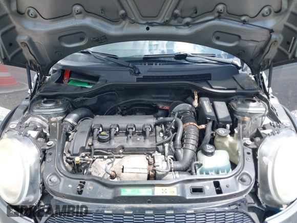 2009 MINI Hardtop S with VIN WMWMF73549TX41034, listed as a IAAI auction lot 42210662 with 108,118 mi miles and . Bid and sale history available at DreamBid. Image 10.