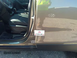 2022 Chevrolet Trax LT with VIN KL7CJPSM3NB542396, listed as a IAAI auction lot 41925530 with 7,014 mi miles and . Bid and sale history available at DreamBid. Image 6.