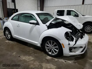 2018 Volkswagen Beetle S with VIN 3VWFD7AT0JM706297, listed as a Copart auction lot 81989394 with 39,393 mi miles and Salvage Title. Bid and sale history available at carsss.com. Image 4.
