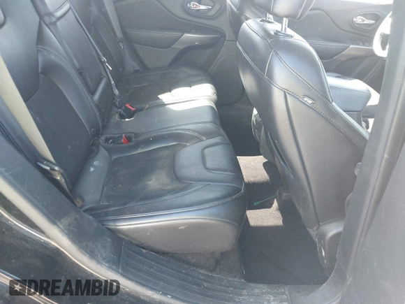 2019 Jeep Cherokee Latitude Plus with VIN 1C4PJMLX4KD238263, listed as a IAAI auction lot 42017221 with 37,187 mi miles and . Bid and sale history available at DreamBid. Image 8.