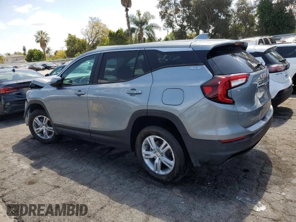 2024 GMC Terrain SLE with VIN 3GKALTEG1RL377931, listed as a Copart auction lot 51220535 with 0 mi miles and Salvage Title. Bid and sale history available at carsss.com. Image 2.