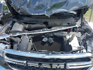 2019 Ram 1500 Tradesman z VIN 1C6SRFCT5KN597618, wystawiony jako IAAI lot #42243878 z przebiegiem 69 131 mil mil oraz . Historia ofert i sprzedaży dostępna na DreamBid. Obrazek 10.