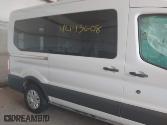 2018 Ford Transit XL с VIN 1FMZK1CM7JKA81747, выставлен на аукционе IAAI как лот 42143608 с пробегом 20 981 миль миль и . История ставок и продаж доступна на DreamBid. Изображение 13.