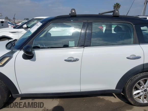 2013 MINI Countryman S with VIN WMWZC3C55DWP24628, listed as a IAAI auction lot 42558387 with 169,269 mi miles and . Bid and sale history available at DreamBid. Image 14.