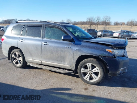 2012 Toyota Highlander Limited with VIN 5TDDK3EH3CS103443, listed as a IAAI auction lot 41686490 with 157,054 mi miles. Bid and sale history available at carsss.com. Image 17.