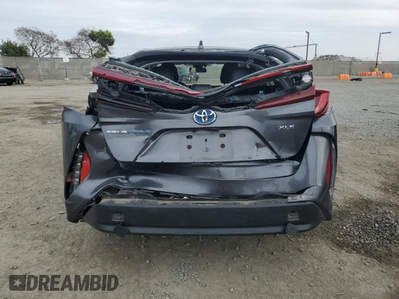 2020 Toyota Prius LE z VIN JTDKARFPXL3120521, wystawiony jako Copart lot #47999635 z przebiegiem 69 038 mil mil oraz Szkoda całkowita • Salvage title. Historia ofert i sprzedaży dostępna na DreamBid. Obrazek 6.