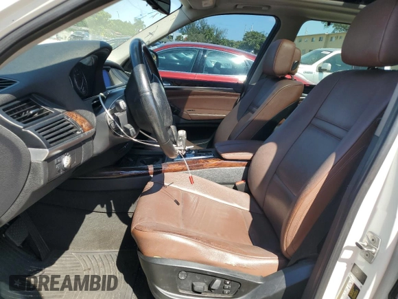 2011 BMW X5 35i with VIN 5UXZV4C54BL412770, listed as a Copart auction lot 53043825 with 148,612 mi miles and Clean Title. Bid and sale history available at carsss.com. Image 7.