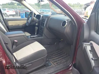 2008 Ford Explorer Sport Trac Limited with VIN 1FMEU53E58UA44526, listed as a IAAI auction lot 42699716 with 168,727 mi miles and . Bid and sale history available at DreamBid. Image 5.