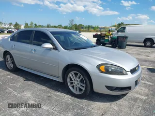 2016 Chevrolet Impala LTZ z VIN 2G1WC5E3XG1113088, wystawiony jako IAAI lot #42262845 z przebiegiem 90 394 mil mil oraz . Historia ofert i sprzedaży dostępna na DreamBid. Obrazek 1.