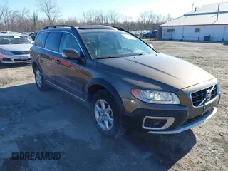 2013 Volvo XC70 3.2L with VIN YV4952BZ6D1154242, listed as a IAAI auction lot 41370020 with 190,784 mi miles and . Bid and sale history available at DreamBid. Image 1.