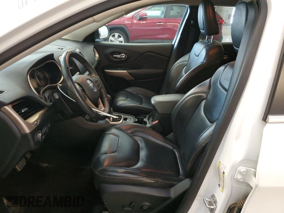 2017 Jeep Cherokee Latitude z VIN 1C4PJMCS3HW649008, wystawiony jako Copart lot #61410505 z przebiegiem 112 496 mil mil oraz Szkoda całkowita • Salvage title. Historia ofert i sprzedaży dostępna na DreamBid. Obrazek 7.