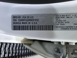 2024 Ram 1500 Tradesman с VIN 1C6RRFGG9RN221915, выставлен на аукционе IAAI как лот 42849293 с пробегом 59 миль миль и . История ставок и продаж доступна на DreamBid. Изображение 19.