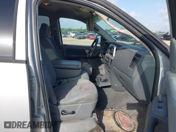 2007 Dodge 1500 SLT with VIN 1D7HA18P27S157959, listed as a IAAI auction lot 42479542 with 212,260 mi miles and . Bid and sale history available at DreamBid. Image 5.
