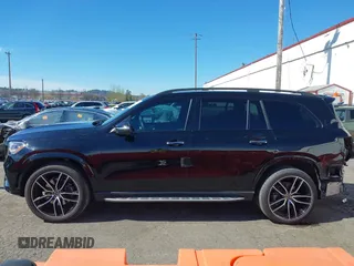 2021 Mercedes-Benz GLS 580 with VIN 4JGFF8GE0MA388402, listed as a IAAI auction lot 41877633 with 48,798 mi miles and . Bid and sale history available at DreamBid. Image 15.