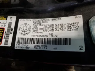 2013 Toyota Tundra z VIN 5TFDY5F18DX271506, wystawiony jako Copart lot #82296664 z przebiegiem Nie podano mil oraz Szkoda całkowita • Salvage title. Historia ofert i sprzedaży dostępna na DreamBid. Obrazek 12.